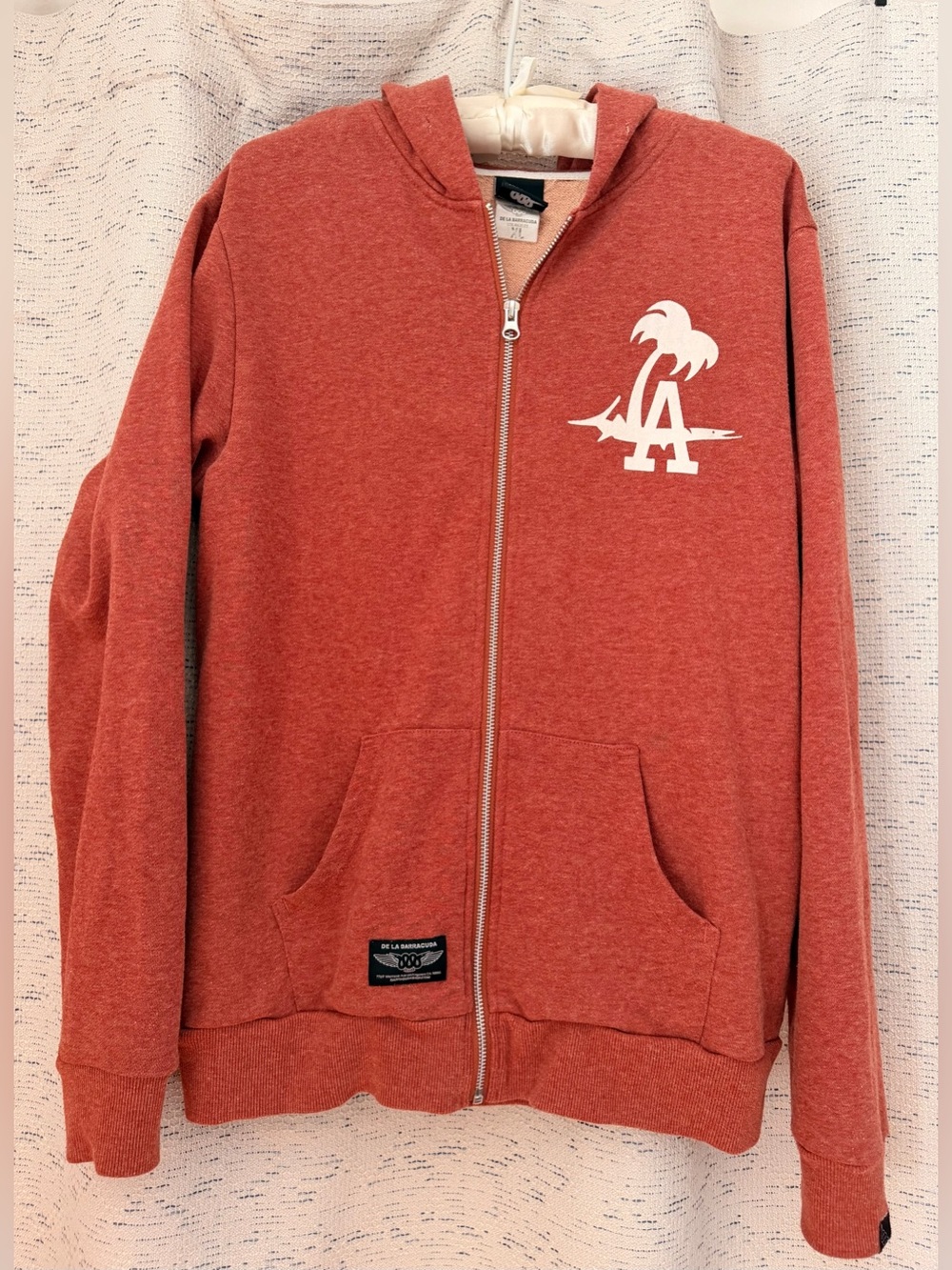 De La Barracuda LA Vintage Zip Graphic Hoodie Coral XL
